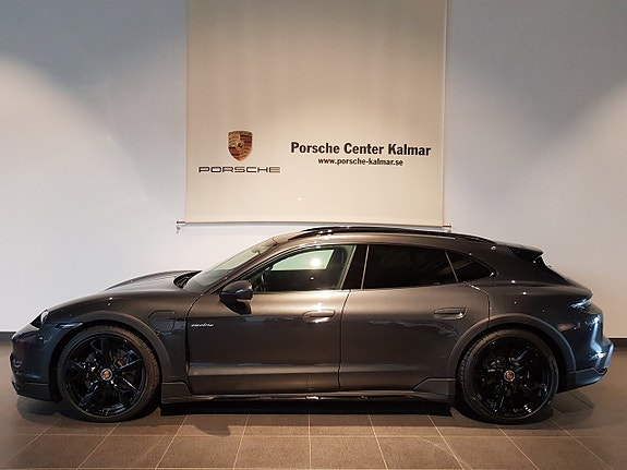 Porsche Taycan Cross Turismo