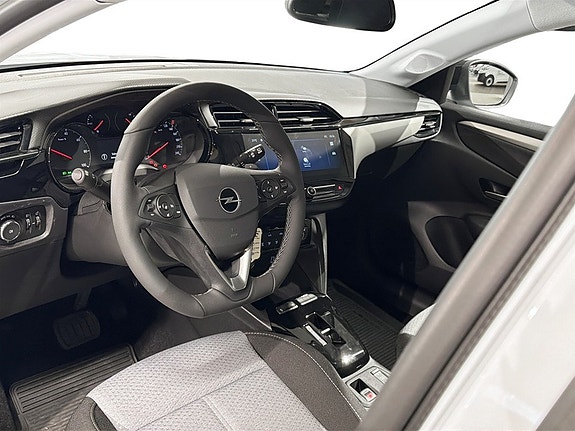 Opel Corsa 12 of 14