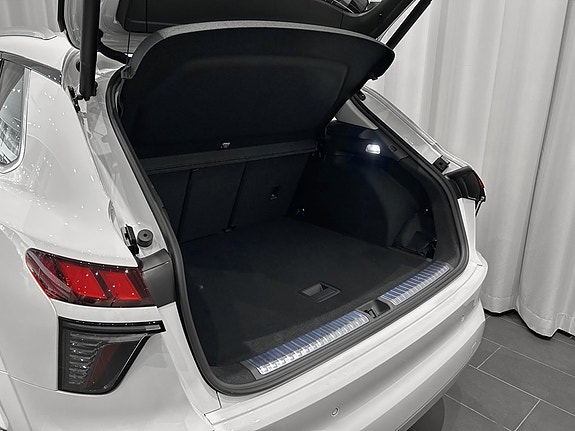 Audi Q3 4 of 5