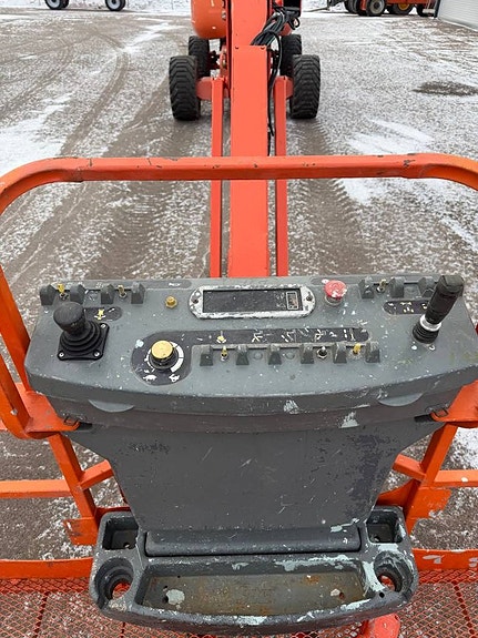 Bomlift 28m JLG 860SJ - Begagnad 4 of 7