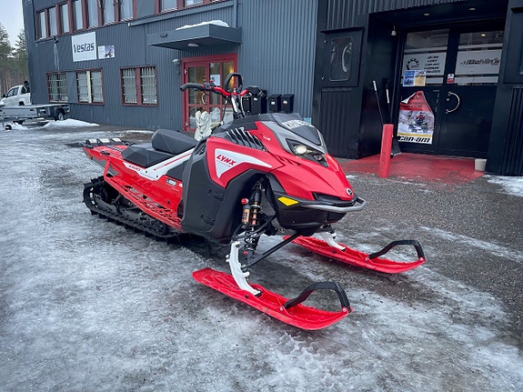 Lynx Shredder RE 3700 850 E-tec Turbo R -23 2 of 4