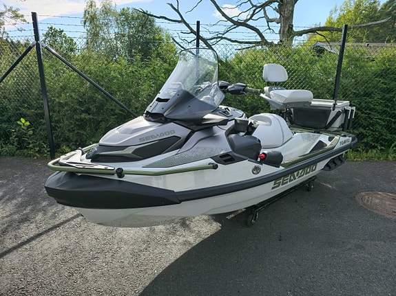 Sea-Doo FishPro Apex 300, Endast 9.5 timmar! Spara 40.000 kr
