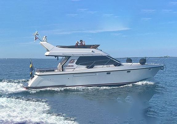 Storebro 430 Royal Cruiser 2 of 5