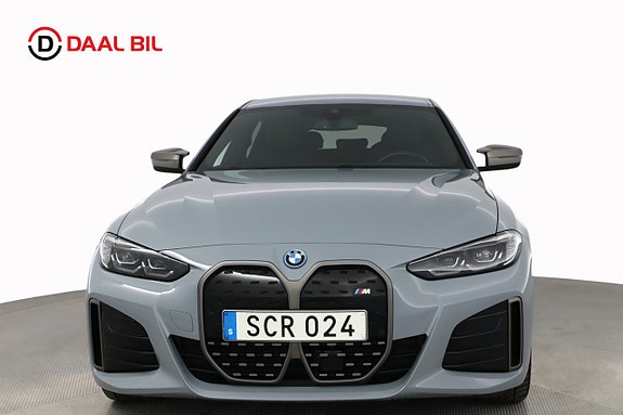 BMW i4 3 of 5