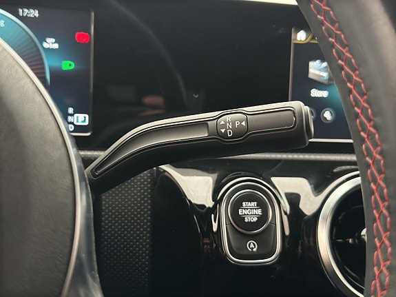 Mercedes-Benz A180 23 of 26