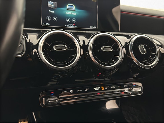 Mercedes-Benz A180 25 of 26