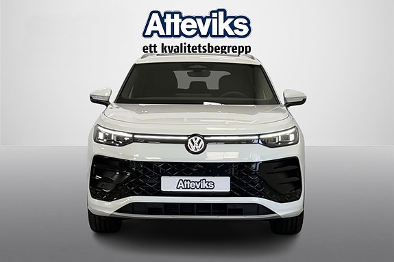 Volkswagen Tayron 2 of 5