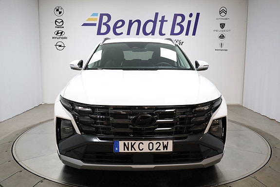 Hyundai Tucson 3 of 5