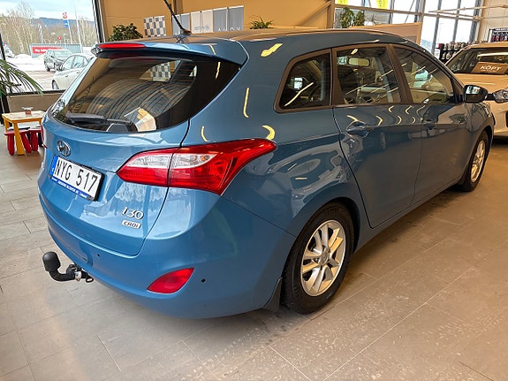 Hyundai i30 4 of 5
