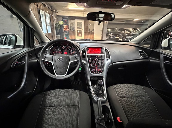 Opel Astra 7 of 13