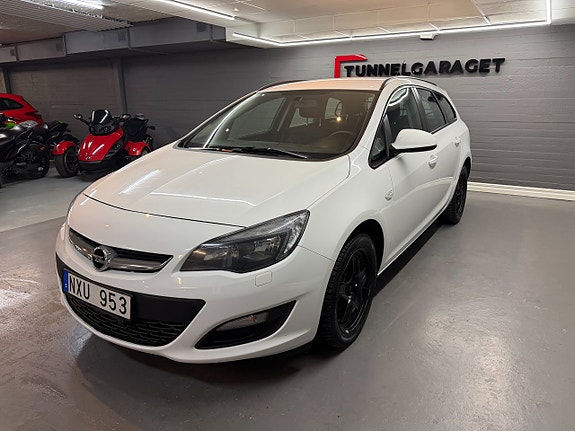 Opel Astra 2 of 5