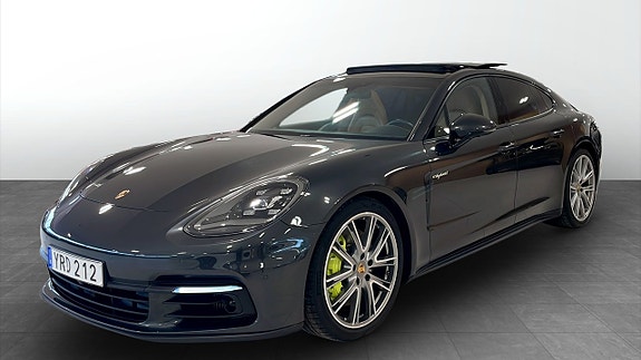 Porsche Panamera 4