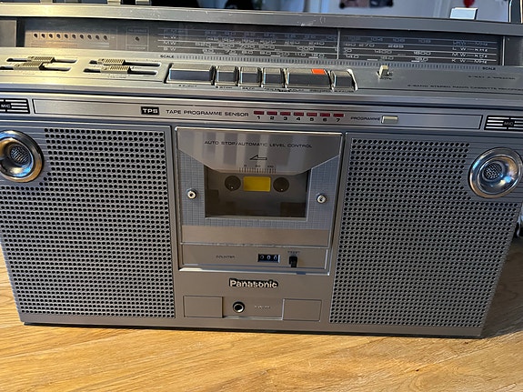 Product image 2 of 9