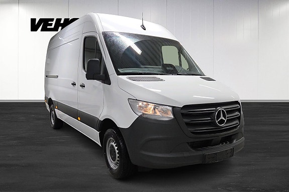 Mercedes-Benz Sprinter 317 2 of 5
