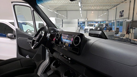 Mercedes-Benz Sprinter 317 10 of 11
