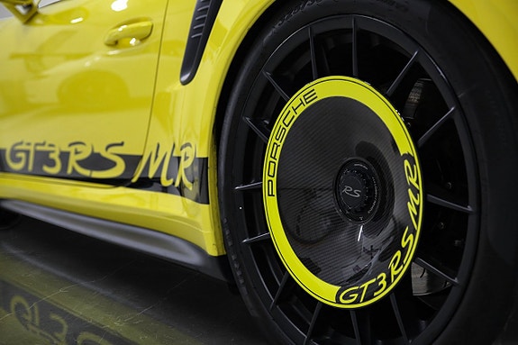 Porsche 911 GT3 RS 14 of 19