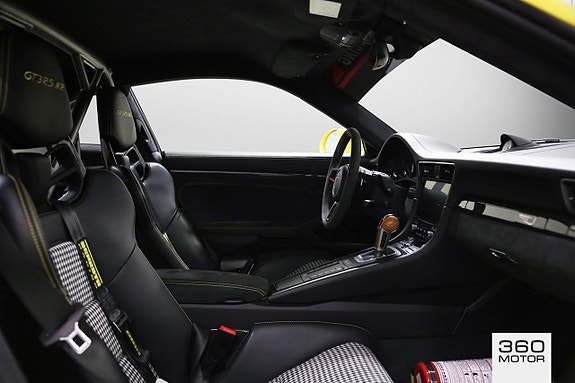 Porsche 911 GT3 RS 18 of 19