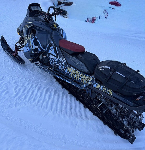 Ski-Doo Summit EXPERT 154" 850 E-TEC 10.25" Extra kylare 5 of 6