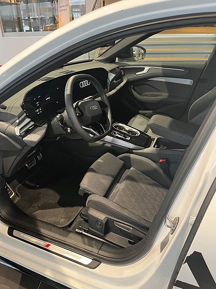 Audi A6 8 of 10