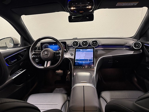 Mercedes-Benz C200 16 of 16