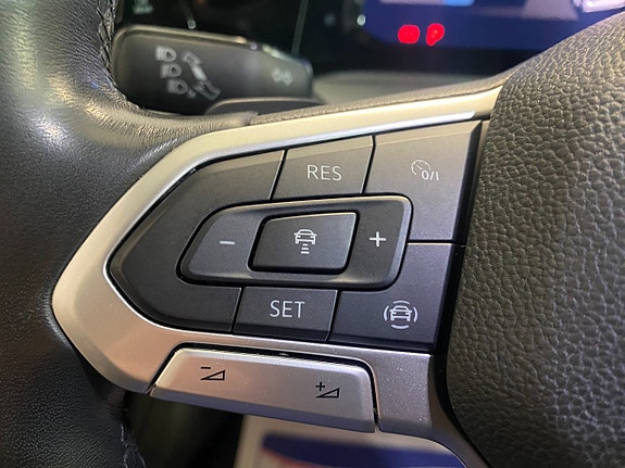 Volkswagen Golf Alltrack 20 of 21