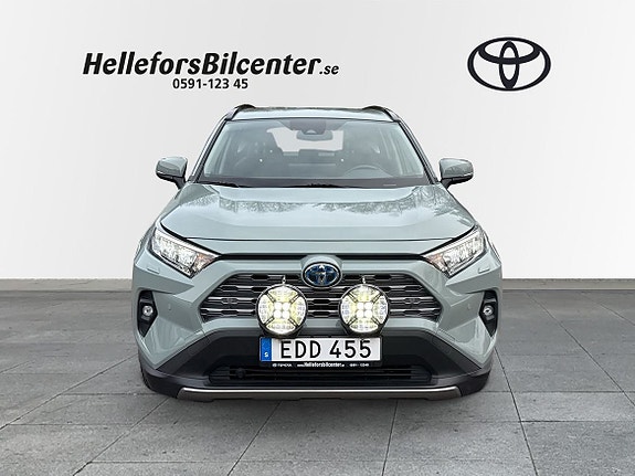 Toyota RAV4 5 of 5
