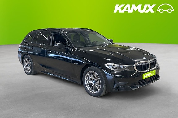 BMW 330e