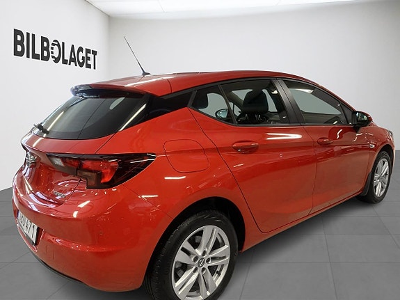 Opel Astra 4 of 5