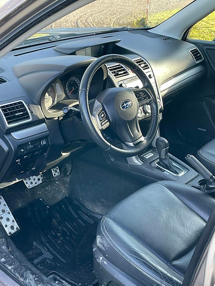 Subaru Forester 2 of 3