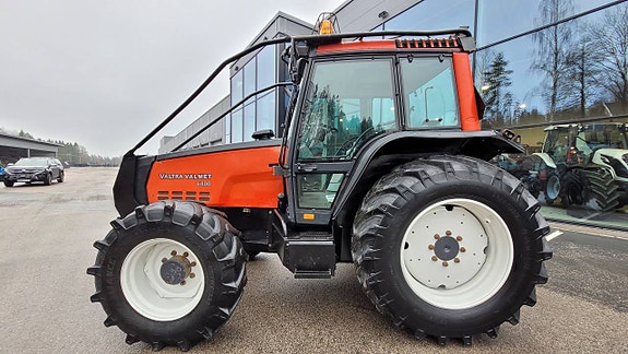 Valtra Valmet 6400 / Skogsskydd