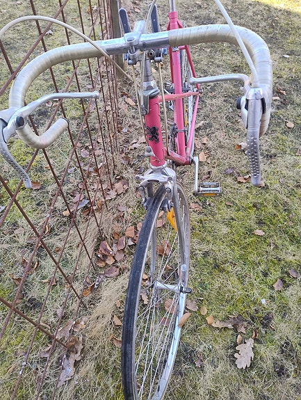 Product image 3 of 9