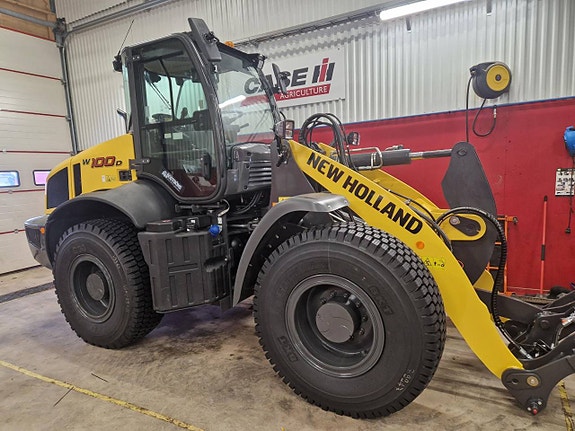 New Holland W100D