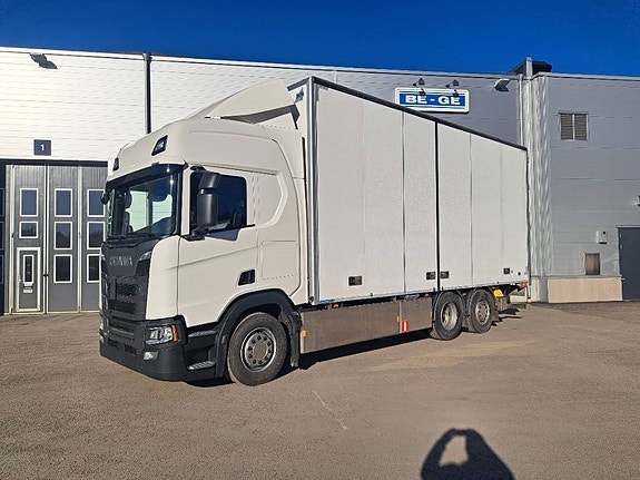 Scania R500 LB6x2*4 Fjärrbil SKÅP med lift, öppningsbar s