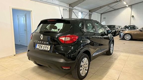 Renault Captur 7 of 22