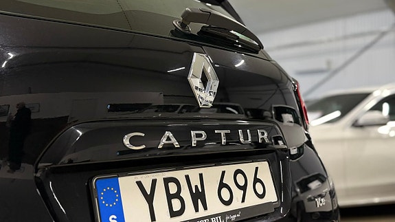 Renault Captur 11 of 22