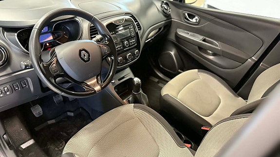 Renault Captur 14 of 22