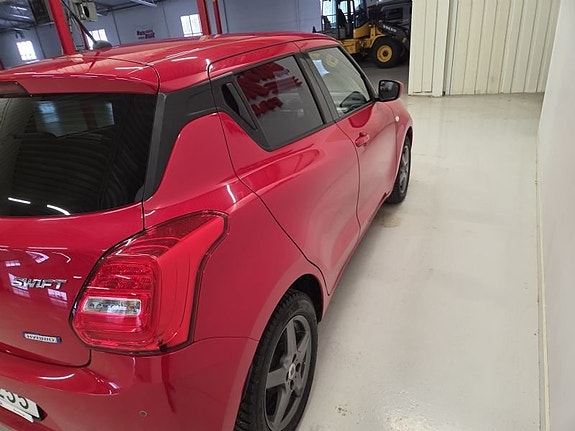 Suzuki Swift 6 of 10