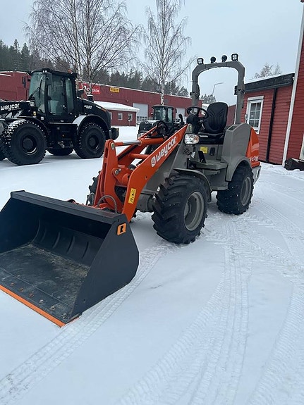 Weycor 380  utan hytt 197 cm hög  3,5 ton  2575 kg tipplast