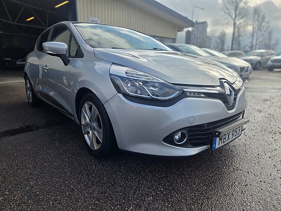Renault Clio 2 of 5