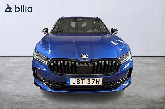 Skoda Superb 4 of 5