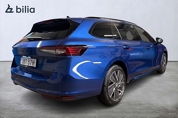 Skoda Superb 14 of 15