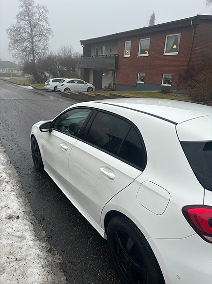 Mercedes-Benz A180 4 of 7