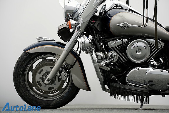 Kawasaki Vulcan 1600 Classic *Nya Däck 13 of 29