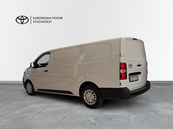 Toyota Proace 2 of 5