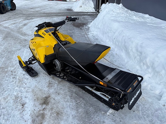Ski-Doo MXZ 200 Cobra Electric Start *Kampanj* Finns hemma 3 of 4