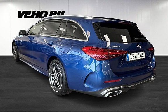 Mercedes-Benz C300 e 4 of 5