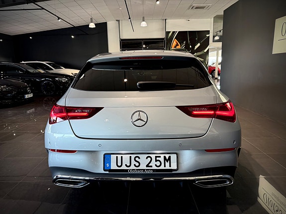 Mercedes-Benz CLA200 11 of 18