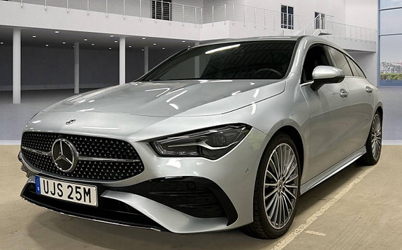 Mercedes-Benz CLA200