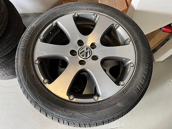 Volkswagen Touran Cross 7 of 25
