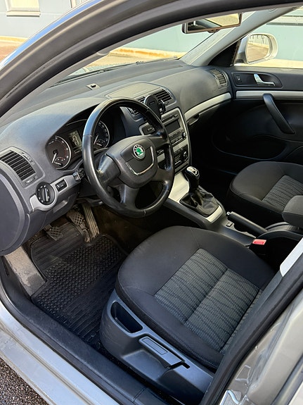 Skoda Octavia 4 of 5